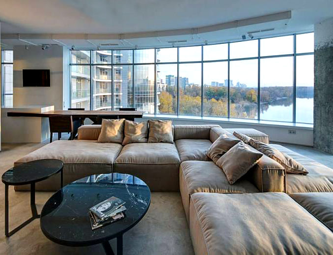 Чим відрізняються алюмінієві вікна від пластикових?